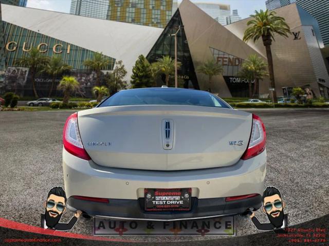 2014 Lincoln MKS Base