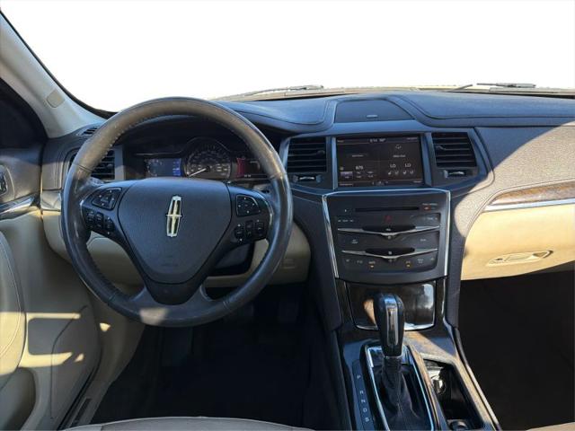 2014 Lincoln MKS Base