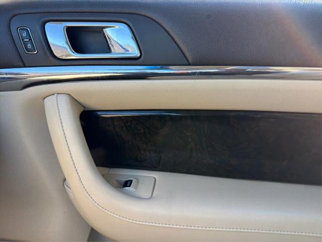 2014 Lincoln MKS Base