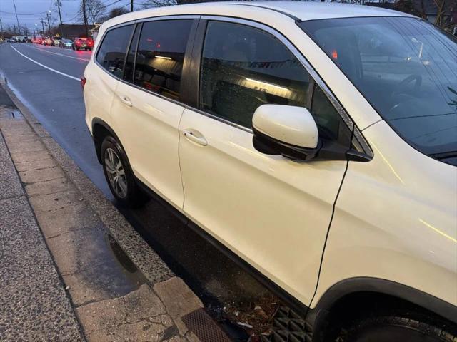 2017 Honda Pilot EX