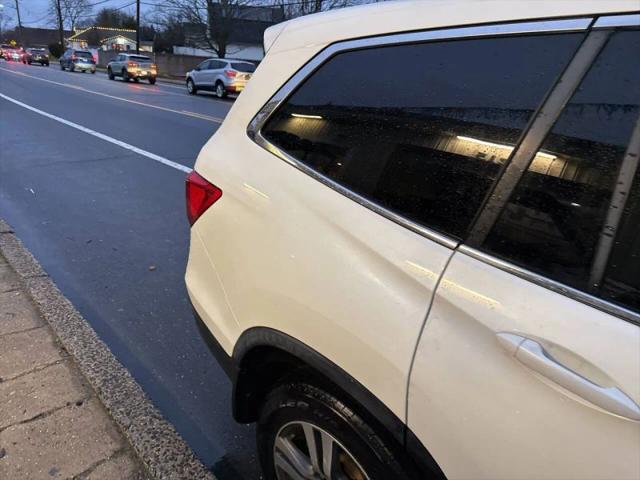 2017 Honda Pilot EX