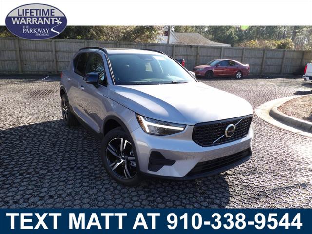 2026 Volvo XC40 B5 Core Dark Theme for sale in Wilmington, NC