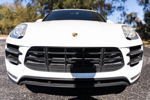 2015 Porsche Macan Turbo