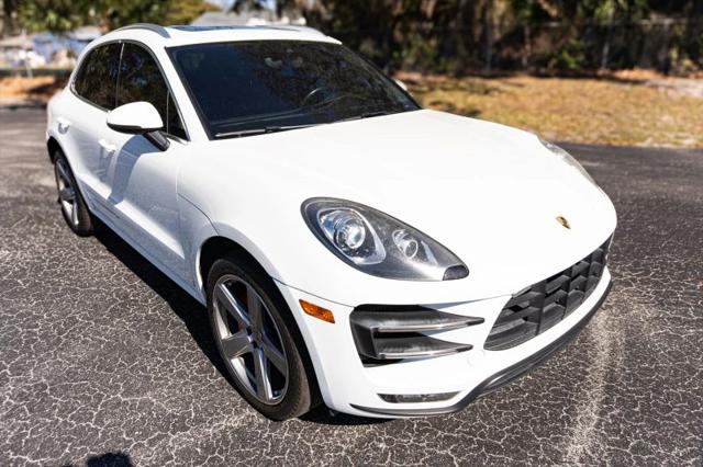 2015 Porsche Macan Turbo
