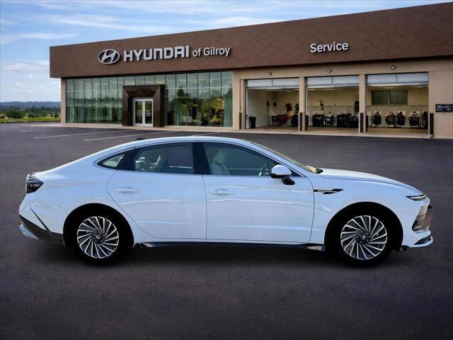 2026 Hyundai Sonata Hybrid SEL
