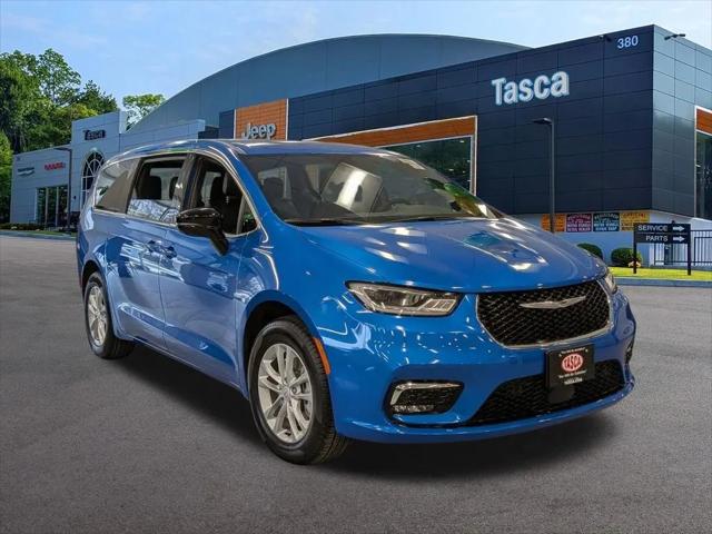 2026 Chrysler Pacifica Select AWD for sale in Elmsford, NY