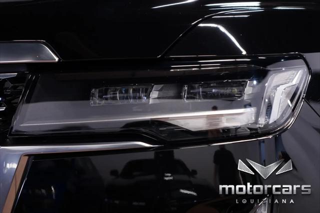 2022 Cadillac Escalade ESV 4WD Premium Luxury