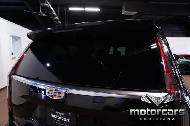 2022 Cadillac Escalade ESV 4WD Premium Luxury