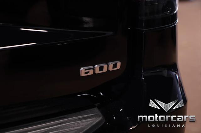 2022 Cadillac Escalade ESV 4WD Premium Luxury