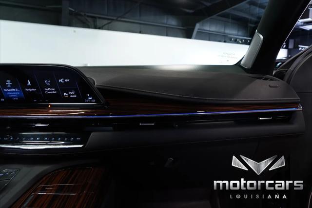 2022 Cadillac Escalade ESV 4WD Premium Luxury