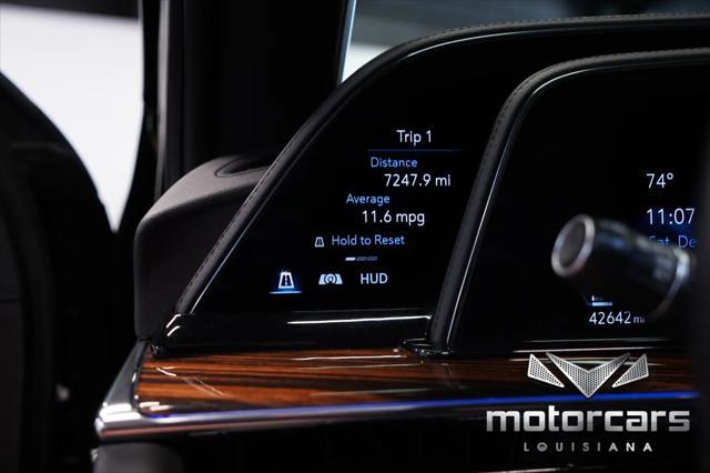 2022 Cadillac Escalade ESV 4WD Premium Luxury