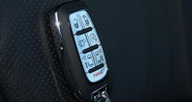 2026 Chrysler Pacifica Limited AWD