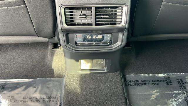 2026 Volkswagen Atlas SEL Premium R-Line