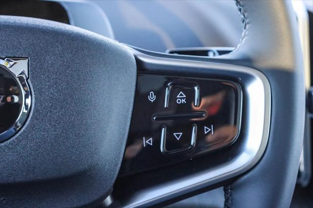 2025 Volvo EX30 Plus Twin Motor Performance, Fully electric
