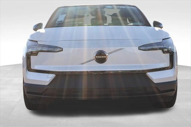 2025 Volvo EX30 Plus Twin Motor Performance, Fully electric