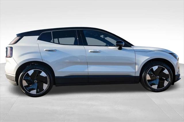 2025 Volvo EX30 Plus Twin Motor Performance, Fully electric