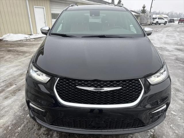 2026 Chrysler Pacifica Pinnacle AWD
