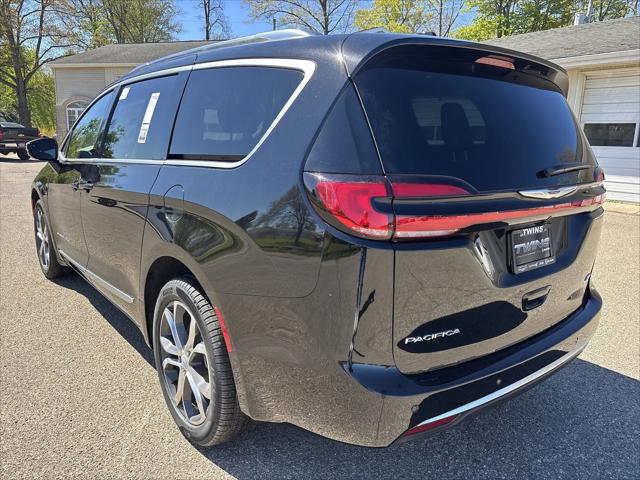 2026 Chrysler Pacifica Pinnacle AWD