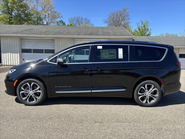 2026 Chrysler Pacifica Pinnacle AWD