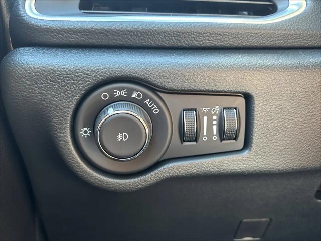 2026 Chrysler Pacifica Pinnacle AWD