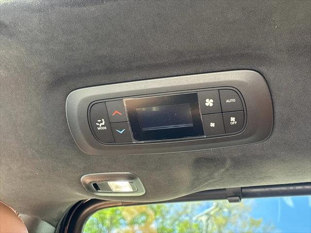 2026 Chrysler Pacifica Pinnacle AWD