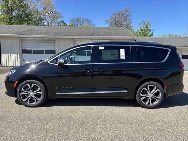 2026 Chrysler Pacifica Pinnacle AWD