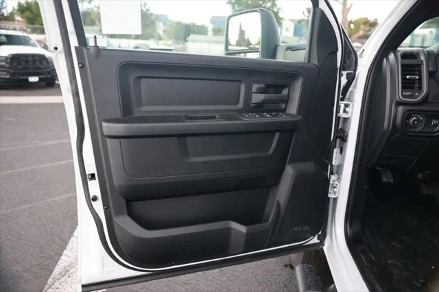 2026 Ram 3500 Tradesman/Big Horn