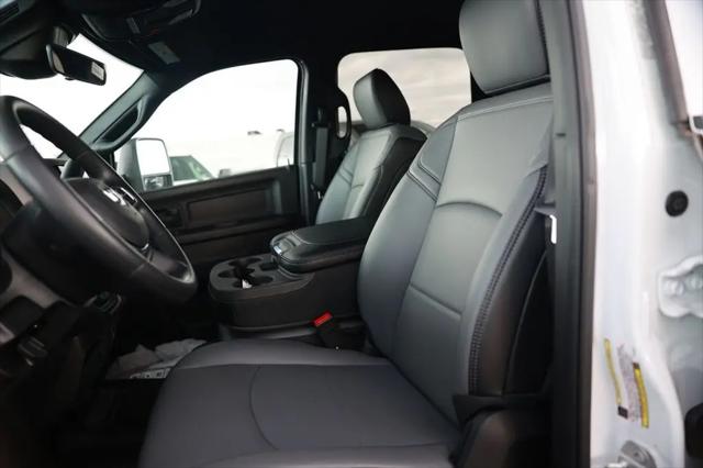 2026 Ram 3500 Tradesman/Big Horn