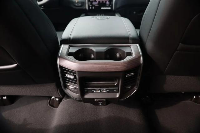 2026 Ram 3500 Laramie Crew Cab 4x4 64 Box