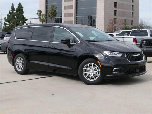 2026 Chrysler Pacifica Select for sale in Van Nuys, CA