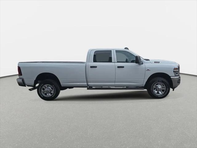 2025 Ram 2500 Tradesman Crew Cab 4x4 8' Box