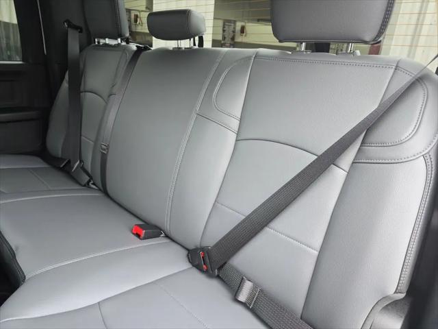 2025 Ram 2500 Tradesman Crew Cab 4x4 8' Box