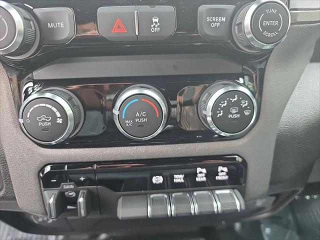 2025 Ram 2500 Tradesman Crew Cab 4x4 8' Box