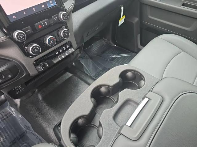 2025 Ram 2500 Tradesman Crew Cab 4x4 8' Box
