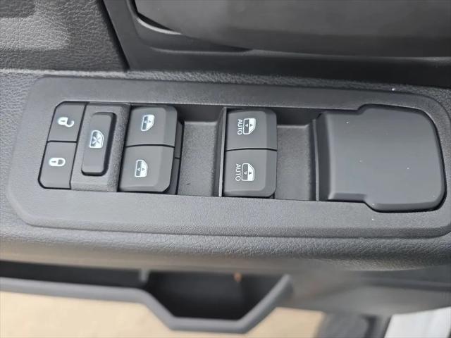 2025 Ram 2500 Tradesman Crew Cab 4x4 8' Box
