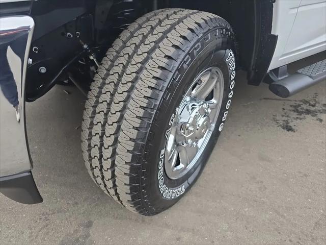 2025 Ram 2500 Tradesman Crew Cab 4x4 8' Box