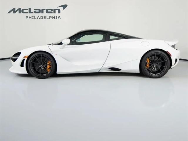 2025 McLaren 750S Coupe
