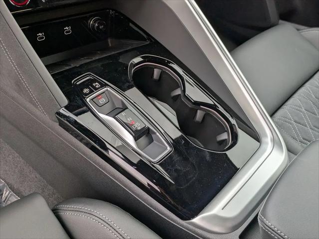 2025 Audi SQ5 Premium Plus TFSI quattro S tronic