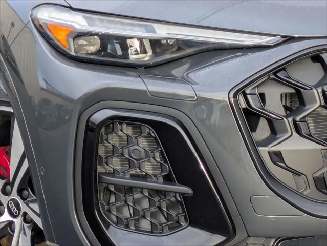 2025 Audi SQ5 Premium Plus TFSI quattro S tronic