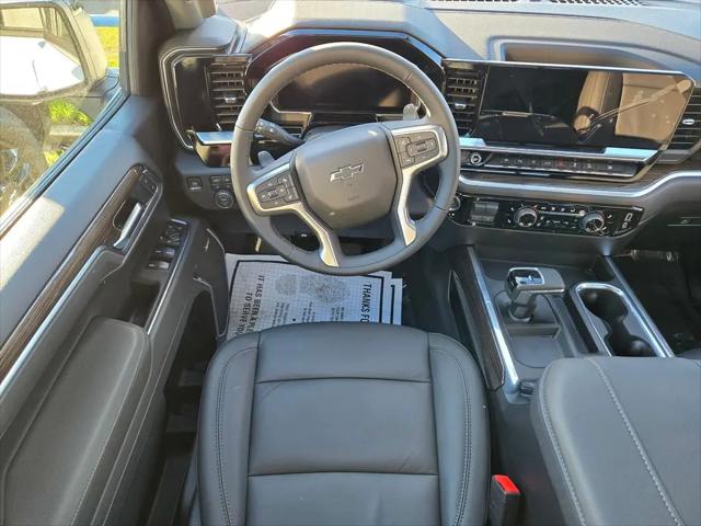 2026 Chevrolet Silverado 1500 4WD Crew Cab Short Bed RST