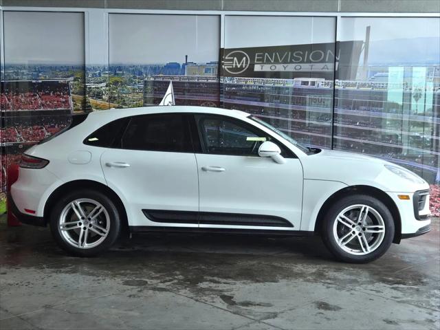 2024 Porsche Macan Macan