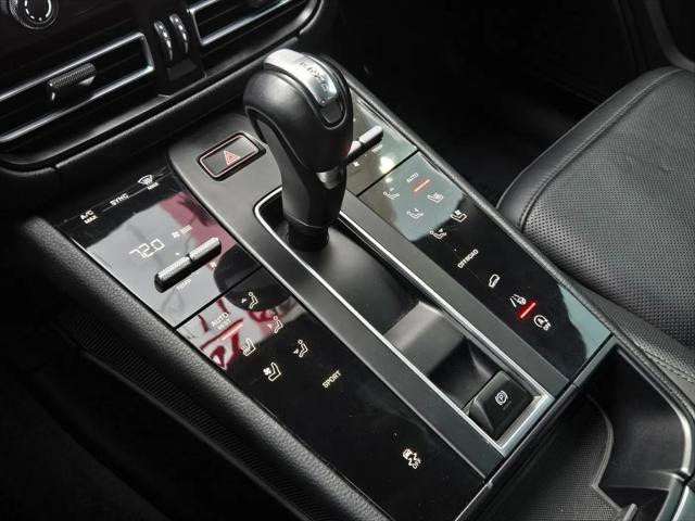 2024 Porsche Macan Macan