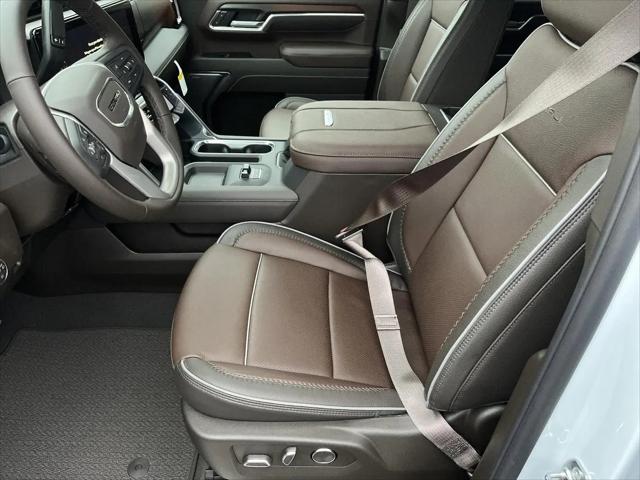 2026 GMC Sierra 2500HD Crew Cab, Standard Bed, Denali, 4WD