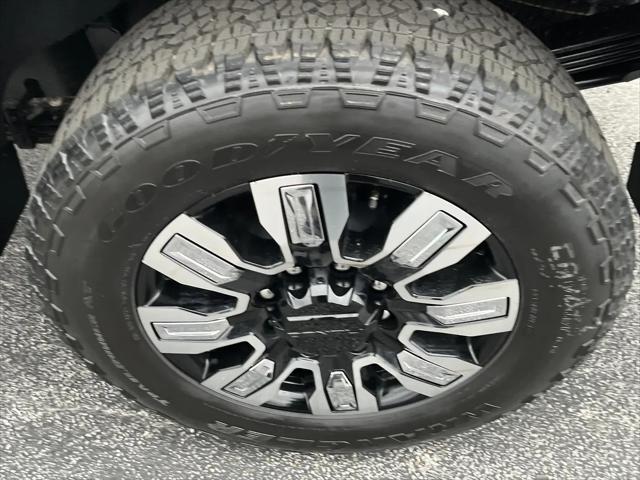 2026 GMC Sierra 2500HD Crew Cab, Standard Bed, Denali, 4WD