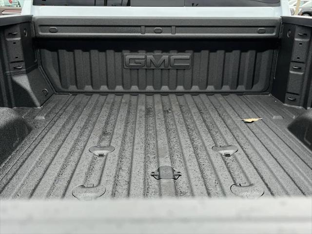 2026 GMC Sierra 2500HD Crew Cab, Standard Bed, Denali, 4WD