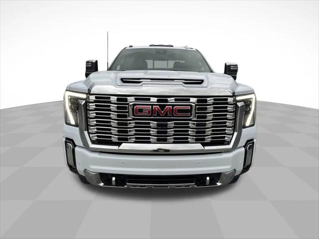 2026 GMC Sierra 2500HD Crew Cab, Standard Bed, Denali, 4WD