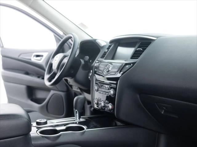 2018 Nissan Pathfinder S