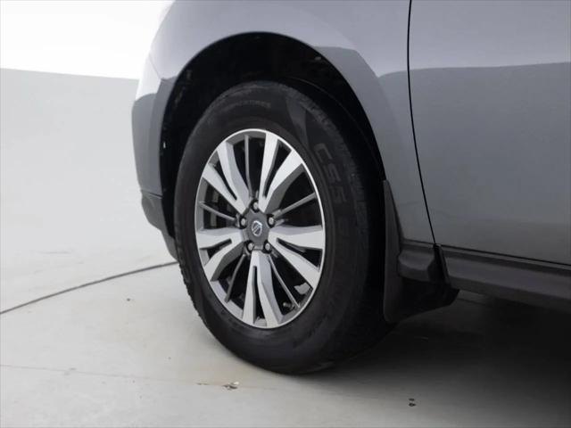 2018 Nissan Pathfinder S