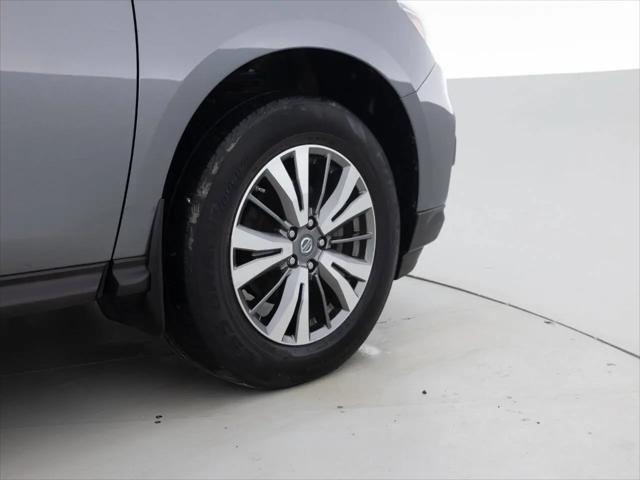 2018 Nissan Pathfinder S