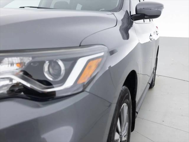 2018 Nissan Pathfinder S